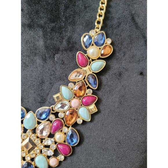 Women's Statement Bib Necklace Colorful Gemstones With Lobster Clasp Lock - Picture 4 of 6